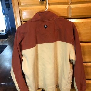 Men’s sweatshirt pullover or Zip up PRAMA In excellent condition sizelarge